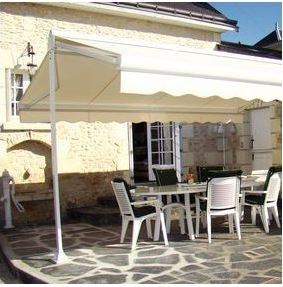 STORE SUR PIEDS ET STORE DOUBLE PENTE | Monsieur store Marseille